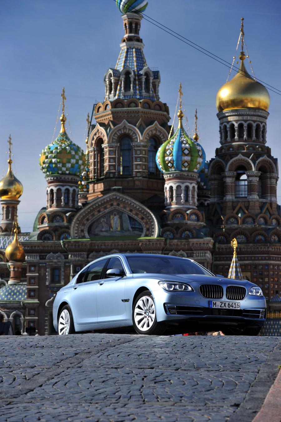  BMW ActiveHybrid 7 2013 года  (фото 36 из 36)